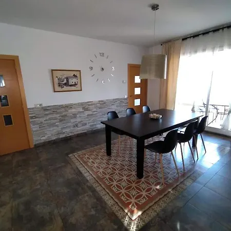 Flamante Villa